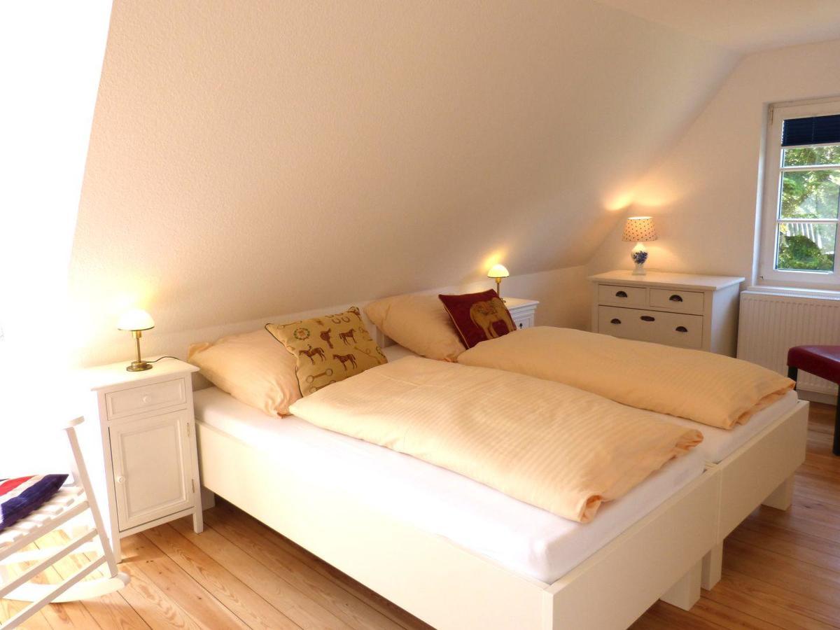 Ferienhaus *Koggenhues* Нордорф Екстериор снимка
