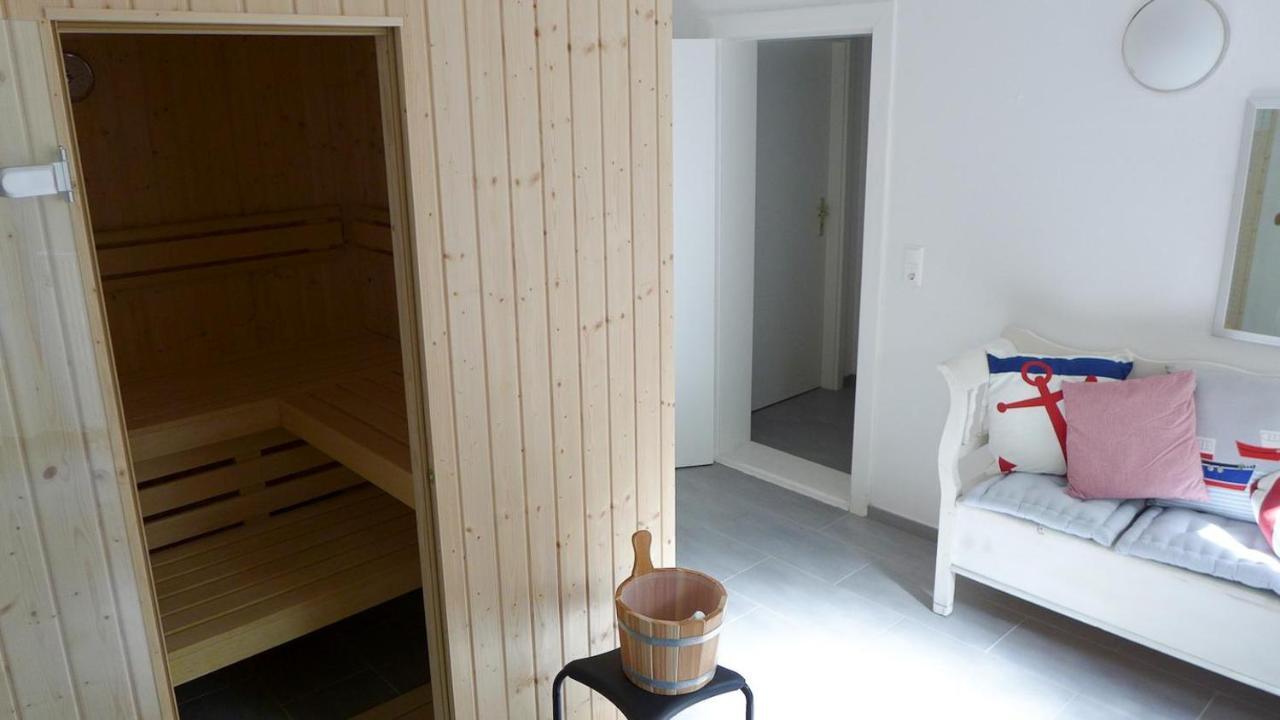 Ferienhaus *Koggenhues* Нордорф Екстериор снимка